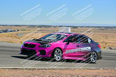 media/Oct-18-2025-Extreme Speed (Sat) [[d6d7e1fef1]]/Group 3 Purple/Session 2 (Turn 3)/